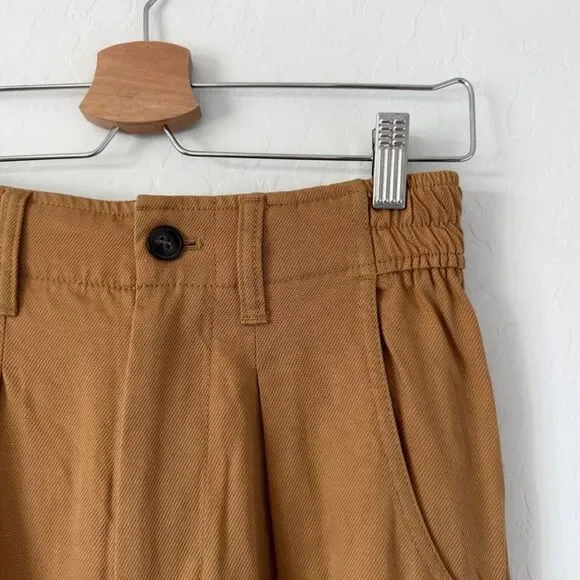 Madewell The Neale Straight-Leg Pleated Trouser Pant in Drapeweave in Toffee - Picture 6 of 13